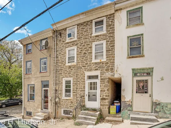 148 Roxborough Ave, Philadelphia, PA 19127