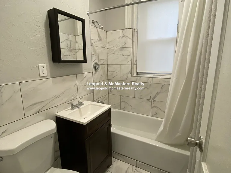 Kelton Street Apartments — Photo 87