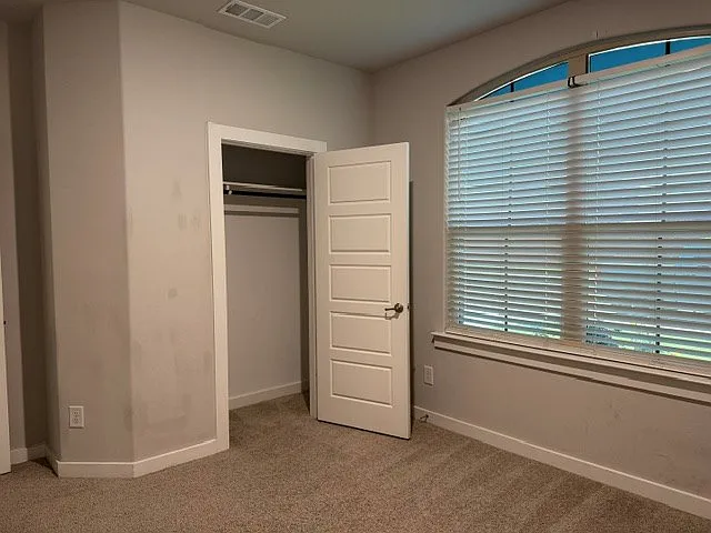 6908 Expedition Dr — Photo 4