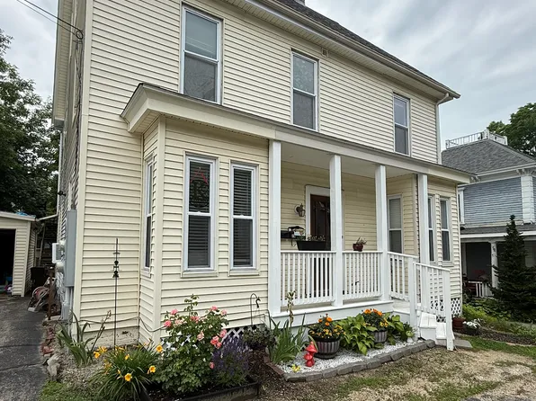12 Essex St #14-L, Dover, NH 03820
