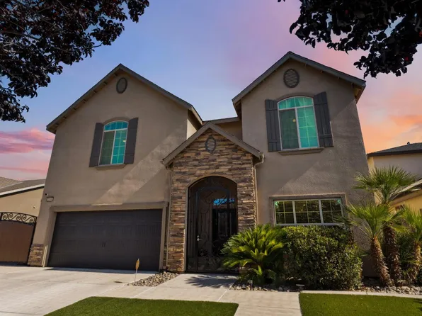 1999 W Hayward St, Hanford, CA 93230