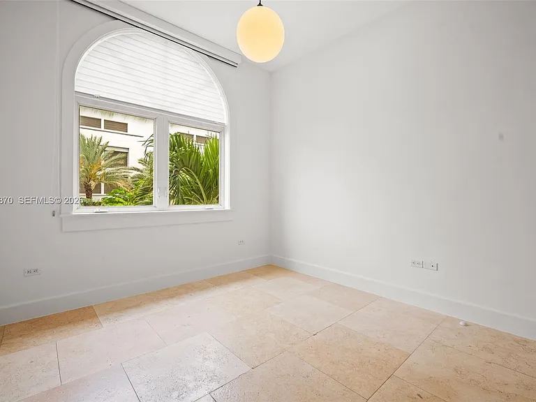 530 Valencia Ave #2 — Photo 20
