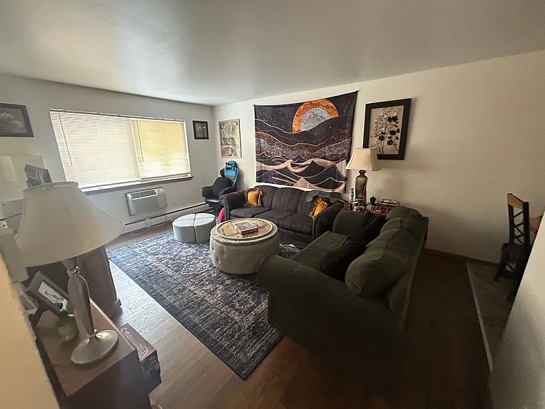 1216 Memorial Dr — Photo 15