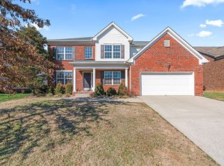 5037 Saint Ives Dr, Murfreesboro, TN 37128