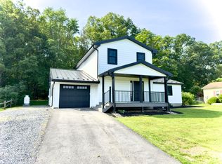 12 Fairland Dr, Danville, PA 17821