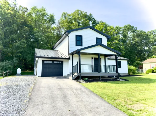 12 Fairland Dr, Danville, PA 17821