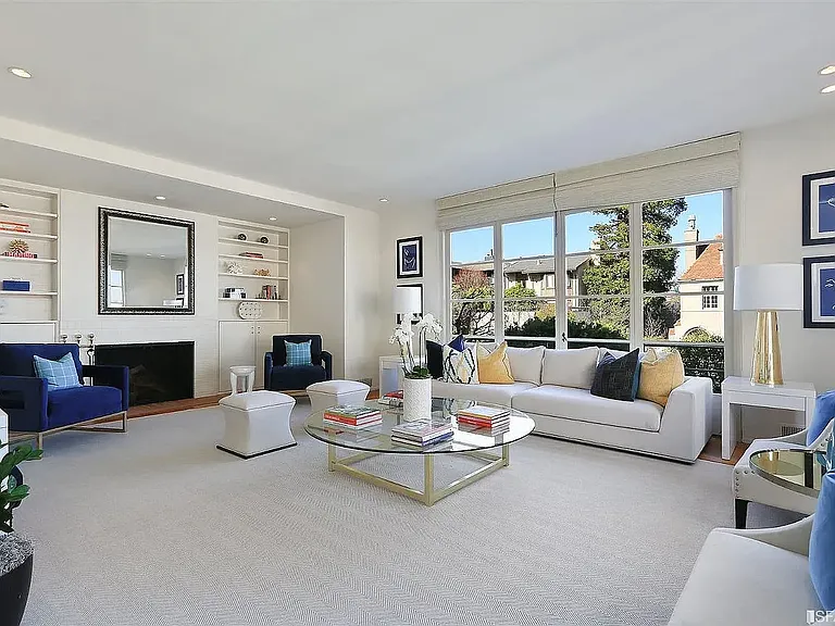 2519 Broadway St — Photo 7