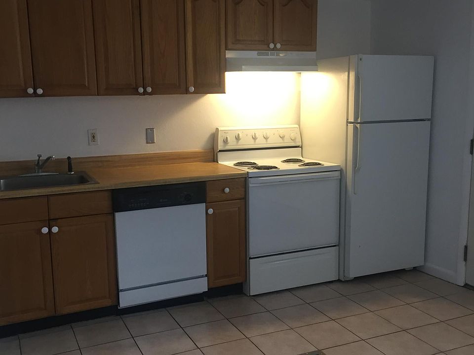 1797 Webster kitchen