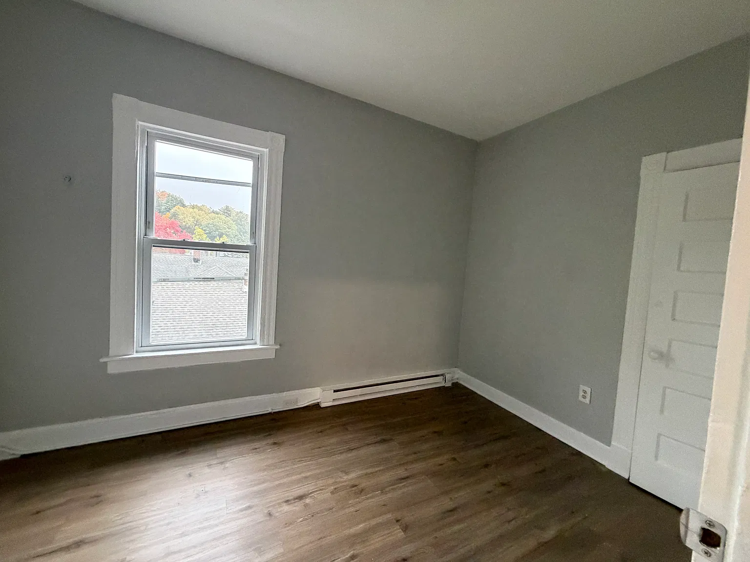 2 bed, $1,150 — Photo 3