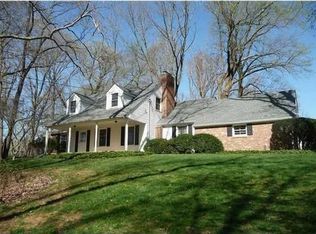 15 Clover Hill Ln, Colts Neck, NJ 07722