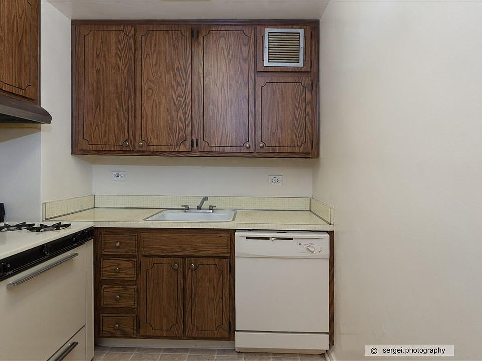 1st image of 1805 215th St Suite 4