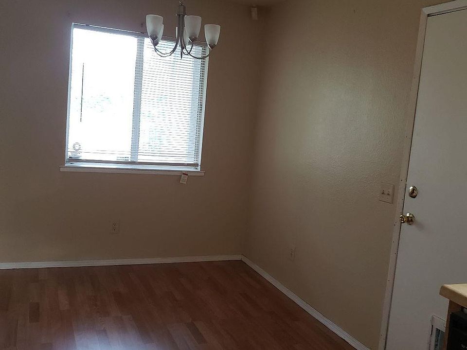 1st image of 3177 Clay St