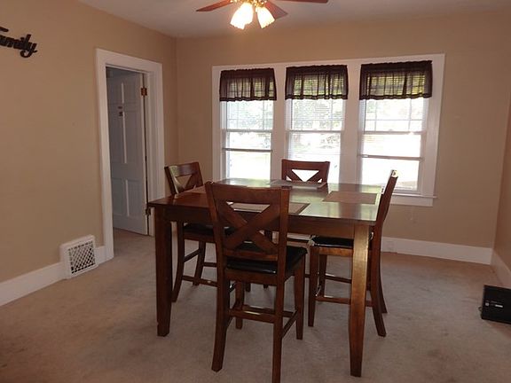 3rd image of 301 W Voorhees St