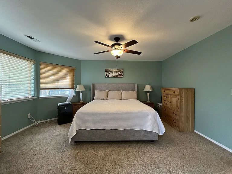 14199 SW Tewkesbury Dr — Photo 34