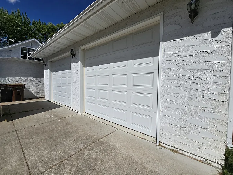 18681 Dayton St — Photo 6