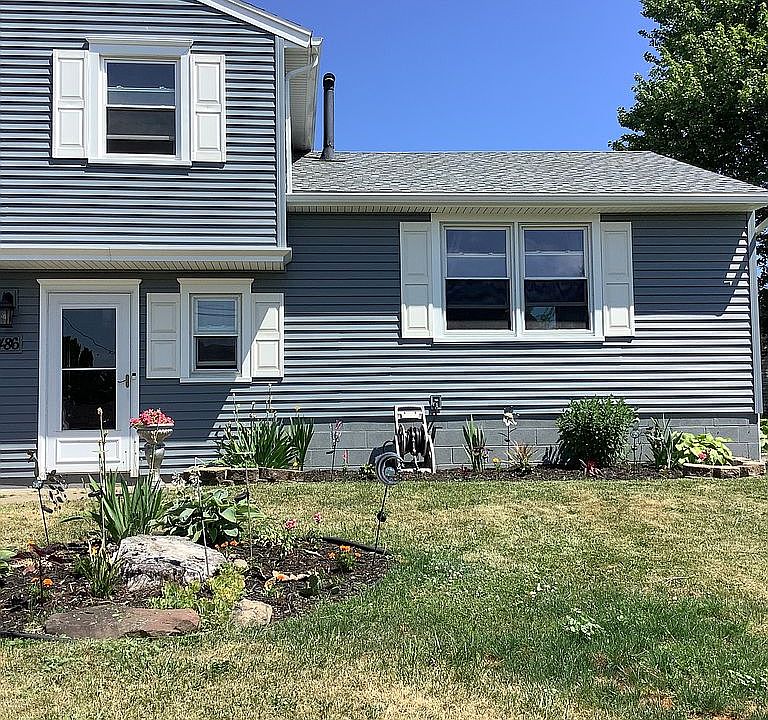 2nd image of 486 Sanborn Ave