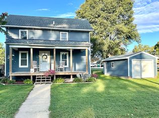 801 3rd Ave NE, Independence, IA 50644