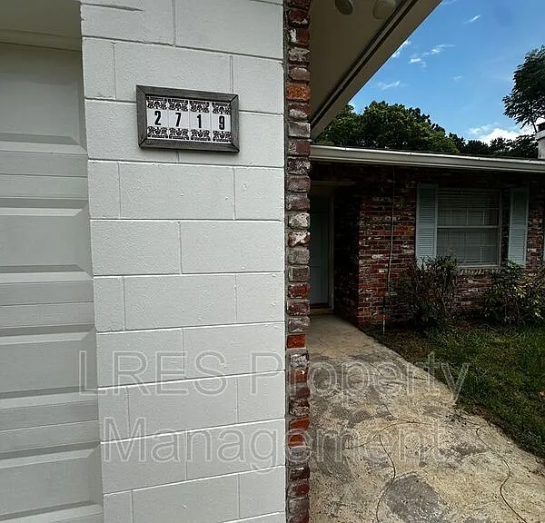 2719 Merrie Oaks Rd — Photo 41
