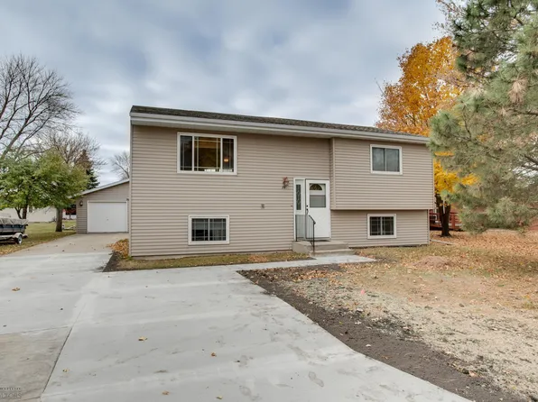 390 Maple Dr, Mapleton, ND 58059
