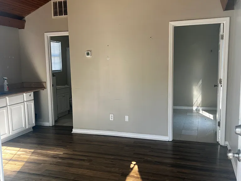 3520 Cold Springs Rd #3 — Photo 15