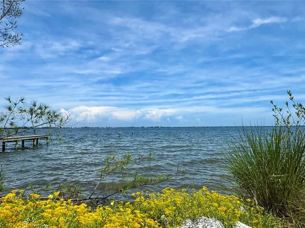 6810 Highway 1, Grant, FL 32949