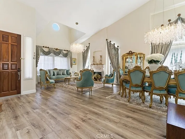2749 Silver Oak Pl — Photo 7