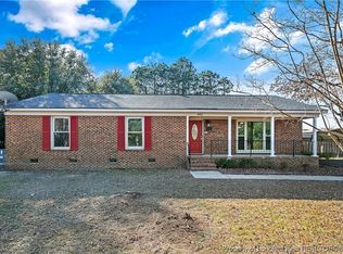 442 Waterbury Dr, Fayetteville, NC 28311