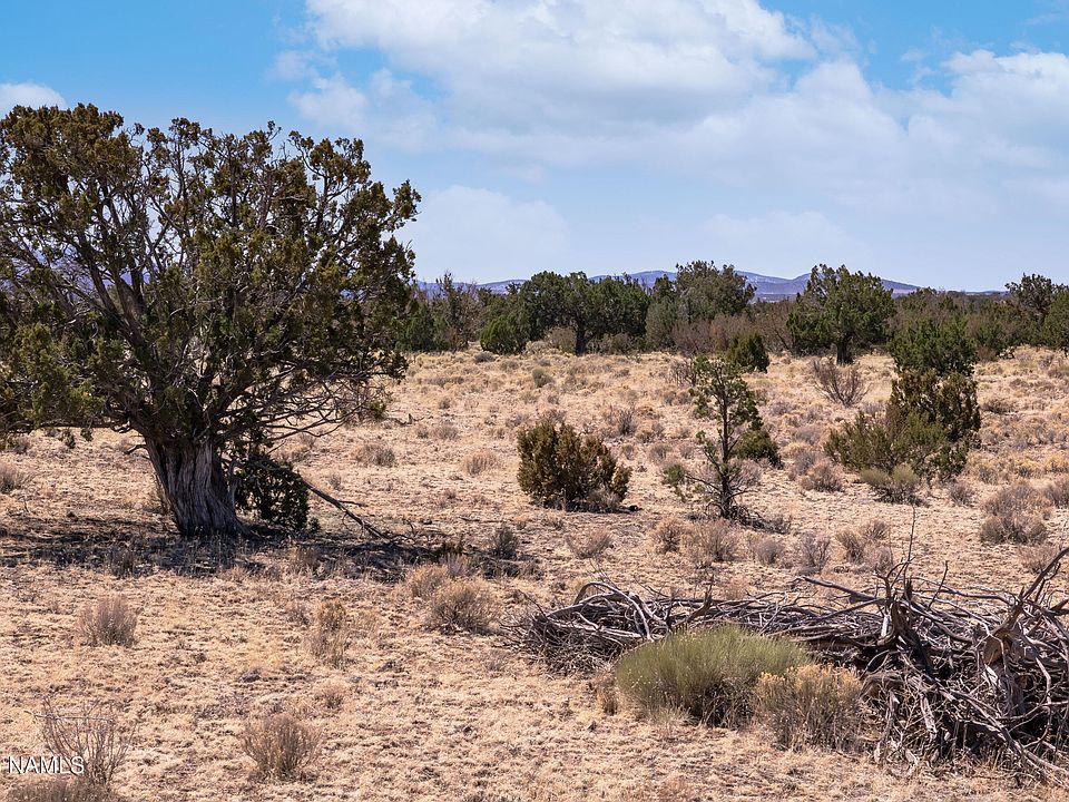 1st image of 0 W Calle Adan