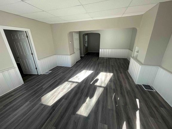 4th image of 576 High St NE #1