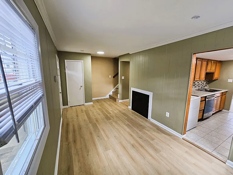 2612 Heth Ct — Photo 5
