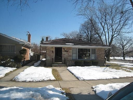 1st image of 8201 N Kildare Ave