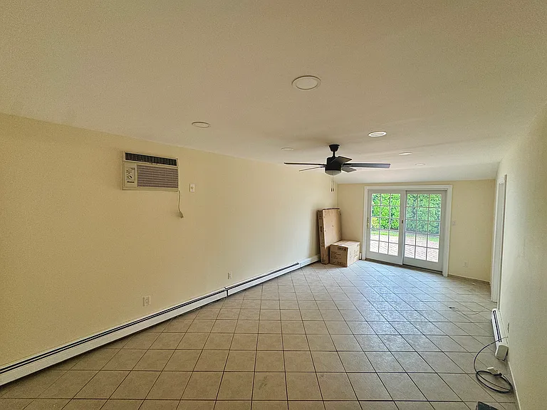 11 Admiral Ln #1 — Photo 10