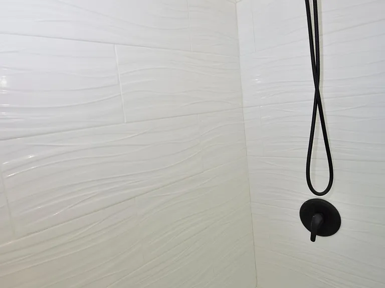 Fully upgraded bathroom!