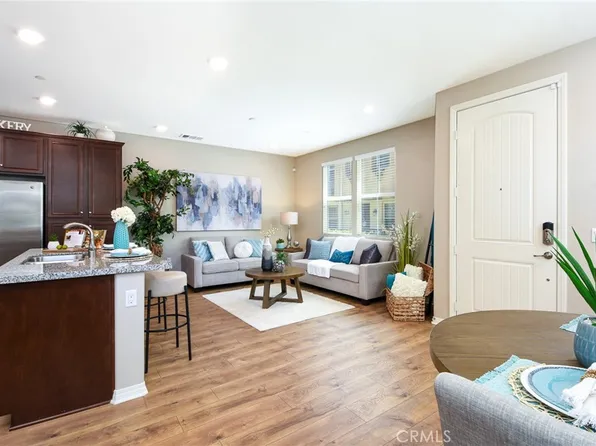 40317 Calle Real, Murrieta, CA 92563