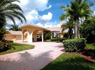 2682 Riviera Ct, Weston, FL 33332