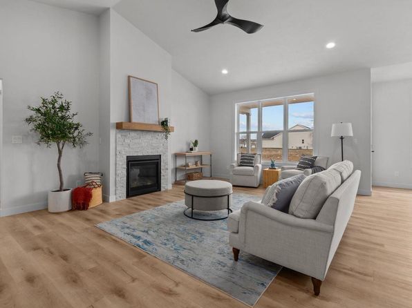 4505 West TRASINO WAY, Appleton, WI 54913