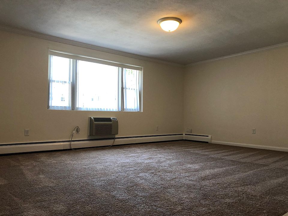 2nd image of 16 Westford St #3U