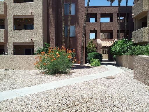 1st image of 540 N May St APT 2121