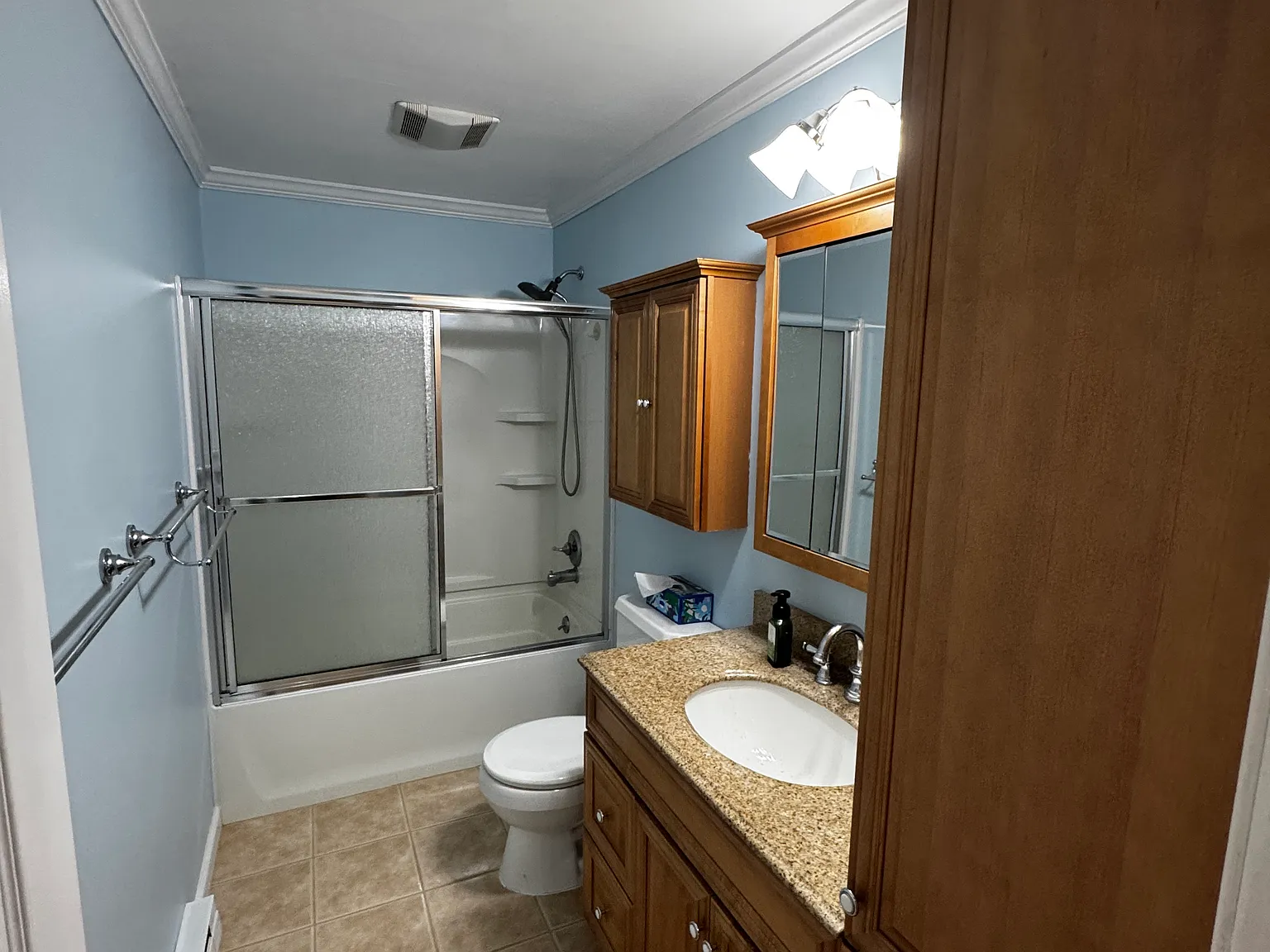4 bed, 1676 sqft, $3,600 — Photo 1