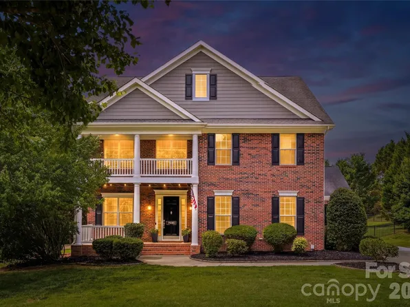 1416 Shade Tree Ct, Matthews, NC 28104