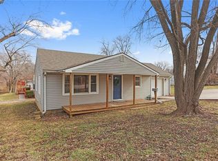825 S 54th St, Kansas City, KS 66106