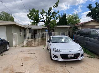 841 W 9th St, Corona, CA 92882