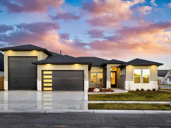 822 N Danville Ave, Eagle, ID 83616