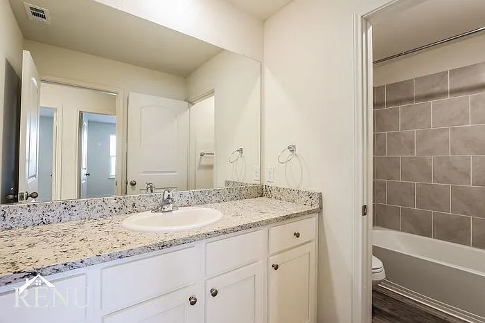2826 Tybee Crk — Photo 17