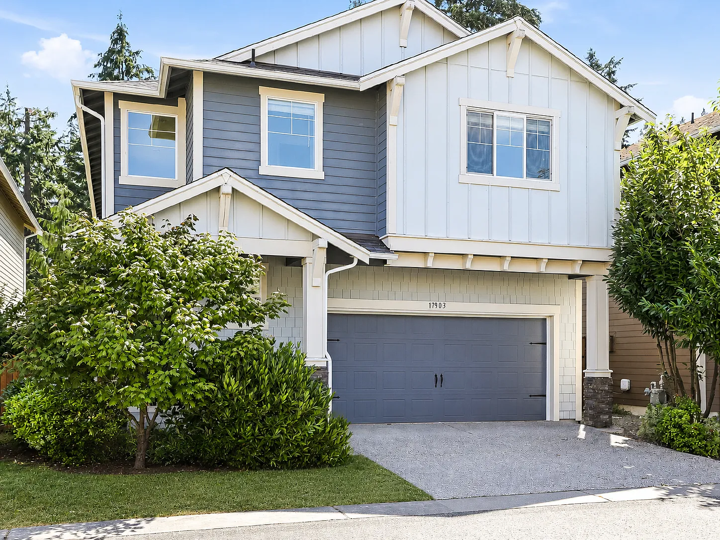 **Beautiful 4-Bedroom Home with A/C, Covered Outdoor Living & Designer Finishes in Bothell** Avai... — Photo 2