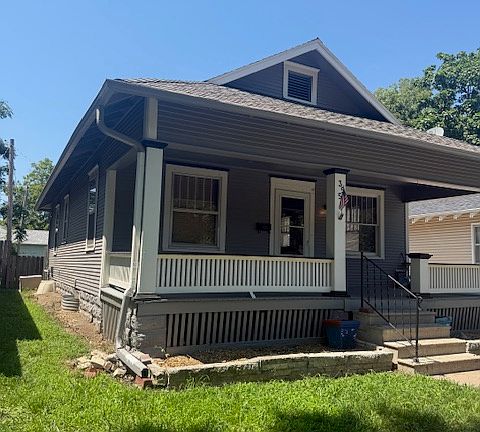 2nd image of 355 N 32nd St