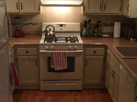 2 Bedroom Kitchen