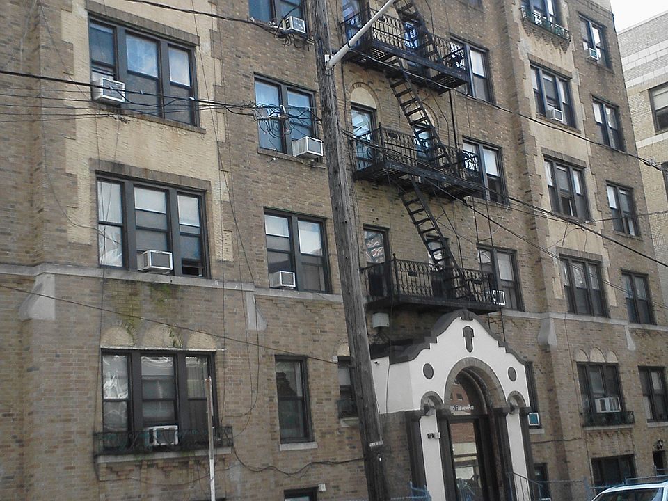 1st image of 115 Fairview Ave APT 34