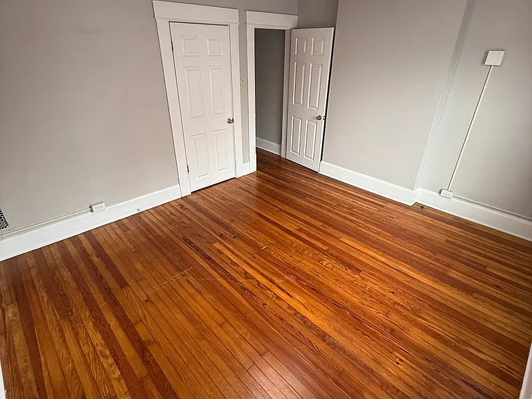 327 Clinton St #327 — Photo 15