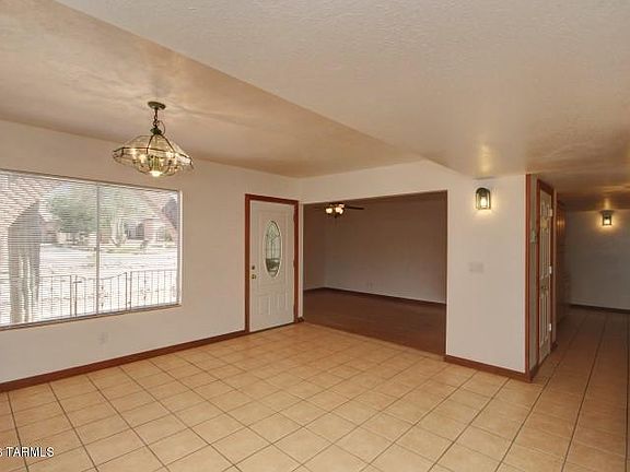 4th image of 1472 W Liddell Dr